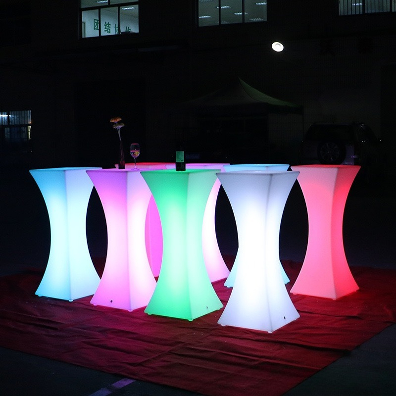 Meja dan kursi bercahaya kreat - Outdoor Furniture Exhibition ulasan dan harga